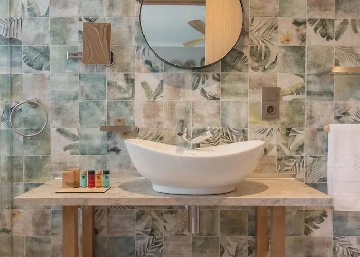 Casa Coco Boutique & 4*s - Adults Only 4* Льорет-де-Мар